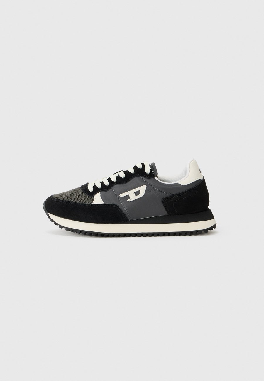 Кроссовки Diesel Trainers, Black
Кроссовки Diesel Trainers, Black