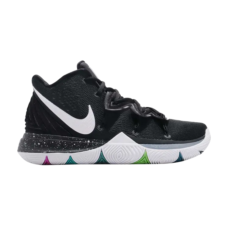Кроссовки Nike Kyrie 5 EP 'Black Magic', черный
Кроссовки Nike Kyrie 5 EP 'Black Magic', черный