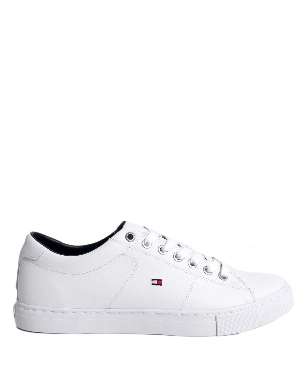 Кроссовки Tommy Hilfiger
Кроссовки Tommy Hilfiger