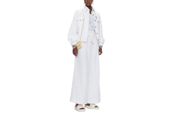 Повседневные брюки женские белые Chanel
Повседневные брюки женские белые Chanel