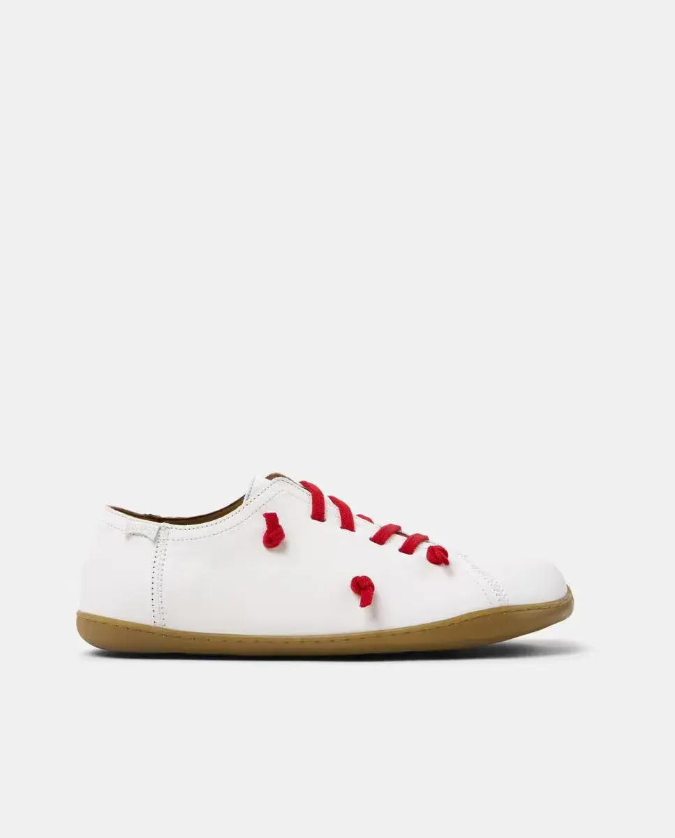 G3D Peu Cami Twins мужские кожаные кроссовки на шнурках Camper, белый
G3D Peu Cami Twins мужские кожаные кроссовки на шнурках Camper, белый