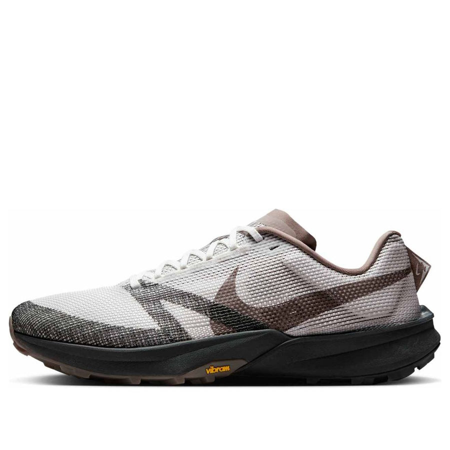 Кроссовки Nike Terra Kiger 10 'Vast Grey Mink Brown', серый
Кроссовки Nike Terra Kiger 10 'Vast Grey Mink Brown', серый