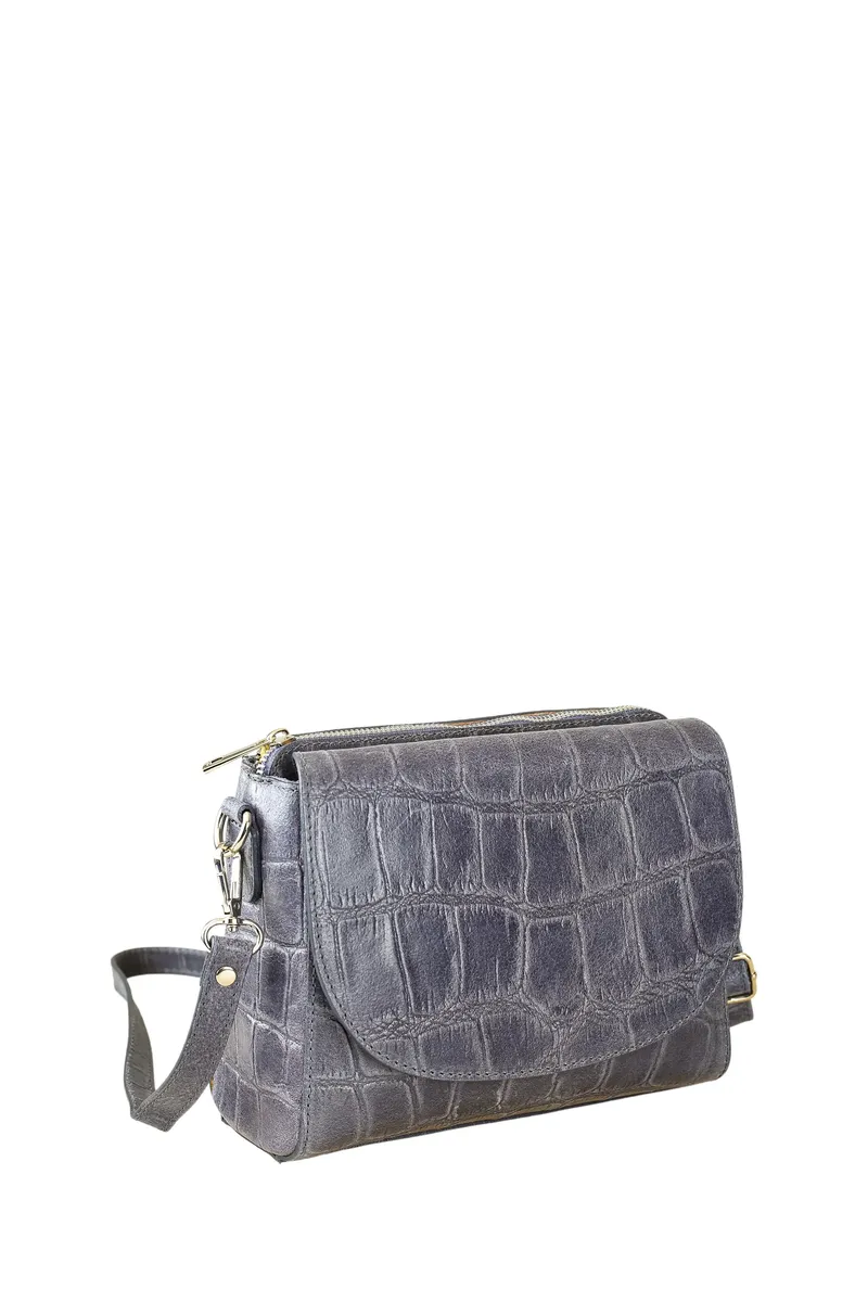 Сумка через плечо COLLEZIONE ALESSANDRO "Амстердам" из натуральной кожи, синий 
Сумка через плечо COLLEZIONE ALESSANDRO "Амстердам" из натуральной кожи, синий