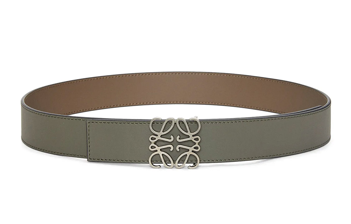 Кожаный ремень из коровьей кожи мужской зелёный ширина 3,5 см LOEWE
Кожаный ремень из коровьей кожи мужской зелёный ширина 3,5 см LOEWE