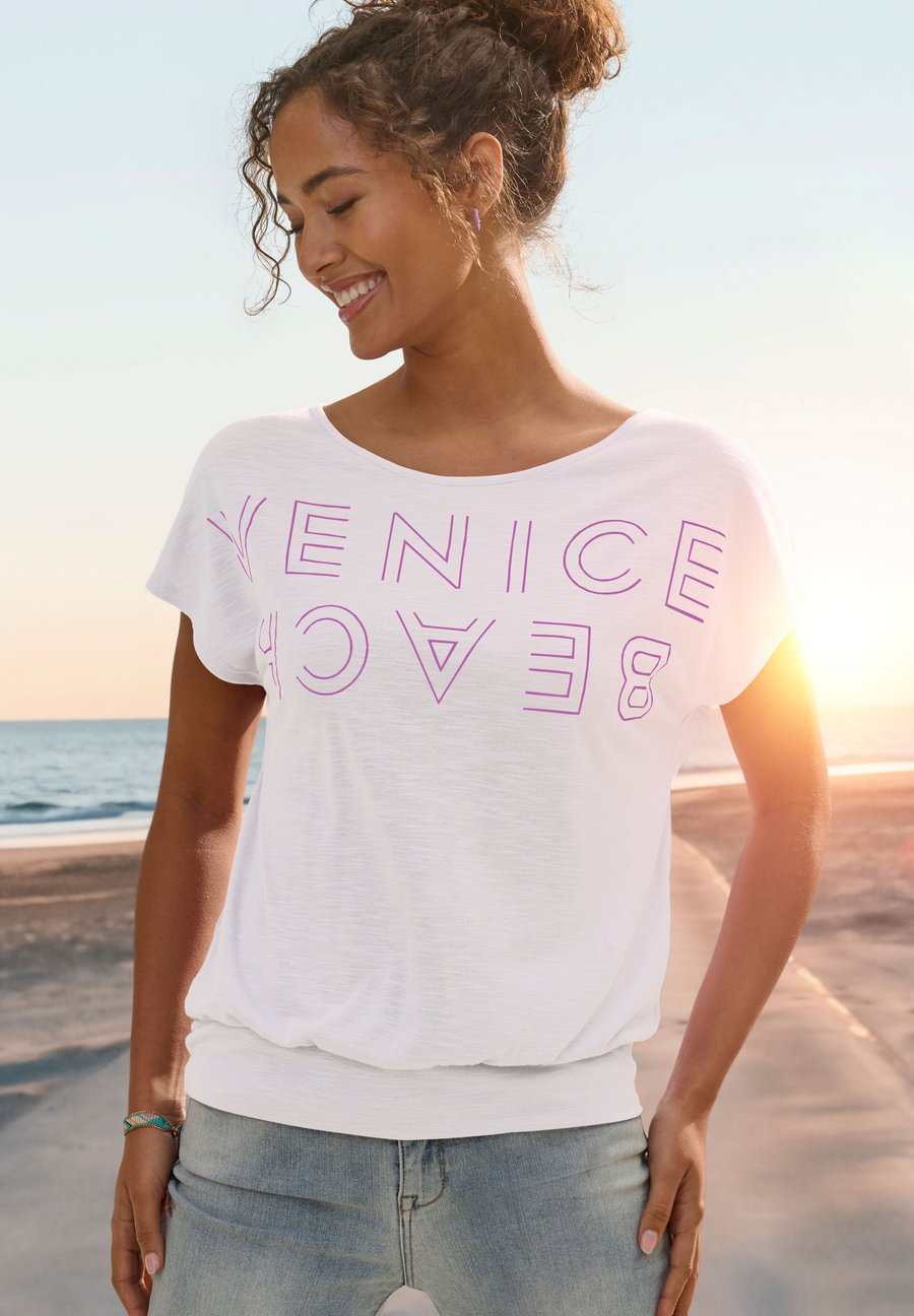 Футболка Venice Beach RUNDHALS, Weiß Flieder/White, Белый, Футболка Venice Beach RUNDHALS, Weiß Flieder/White
Футболка Venice Beach RUNDHALS, Weiß Flieder/White, Белый, Футболка Venice Beach RUNDHALS, Weiß Flieder/White
