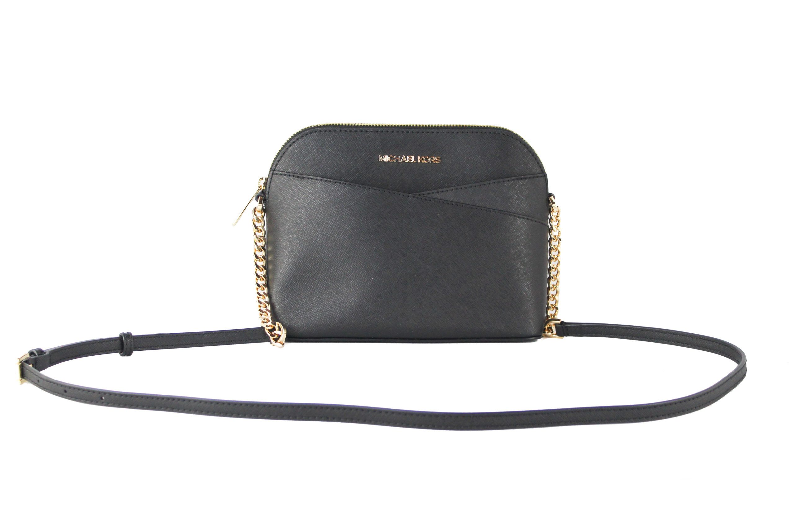 Сумка через плечо Jet Set Travel Medium Leather X Cross Dome (черный однотонный/золотой) Michael Kors
Сумка через плечо Jet Set Travel Medium Leather X Cross Dome (черный однотонный/золотой) Michael Kors