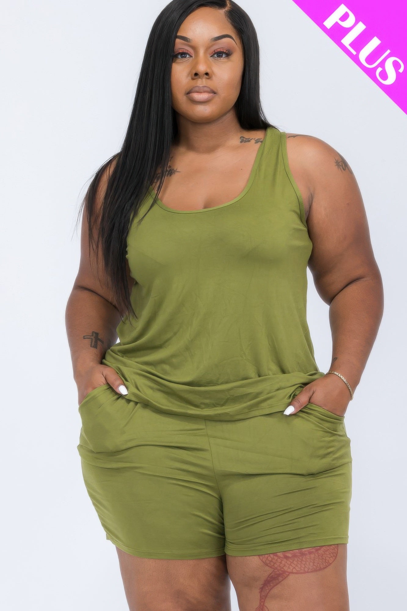 Комплект из майки и шорт TRUEDAMES, оливковый
Комплект из майки и шорт TRUEDAMES, оливковый