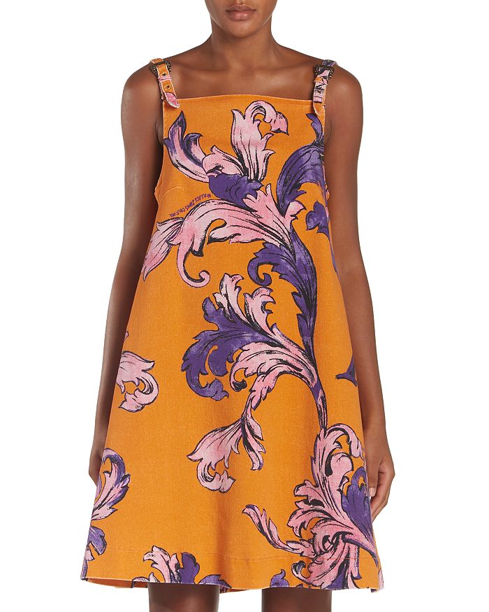 Мини-платье с пряжкой и принтом на бретельках Versace Jeans Couture, оранжевый
Мини-платье с пряжкой и принтом на бретельках Versace Jeans Couture, оранжевый