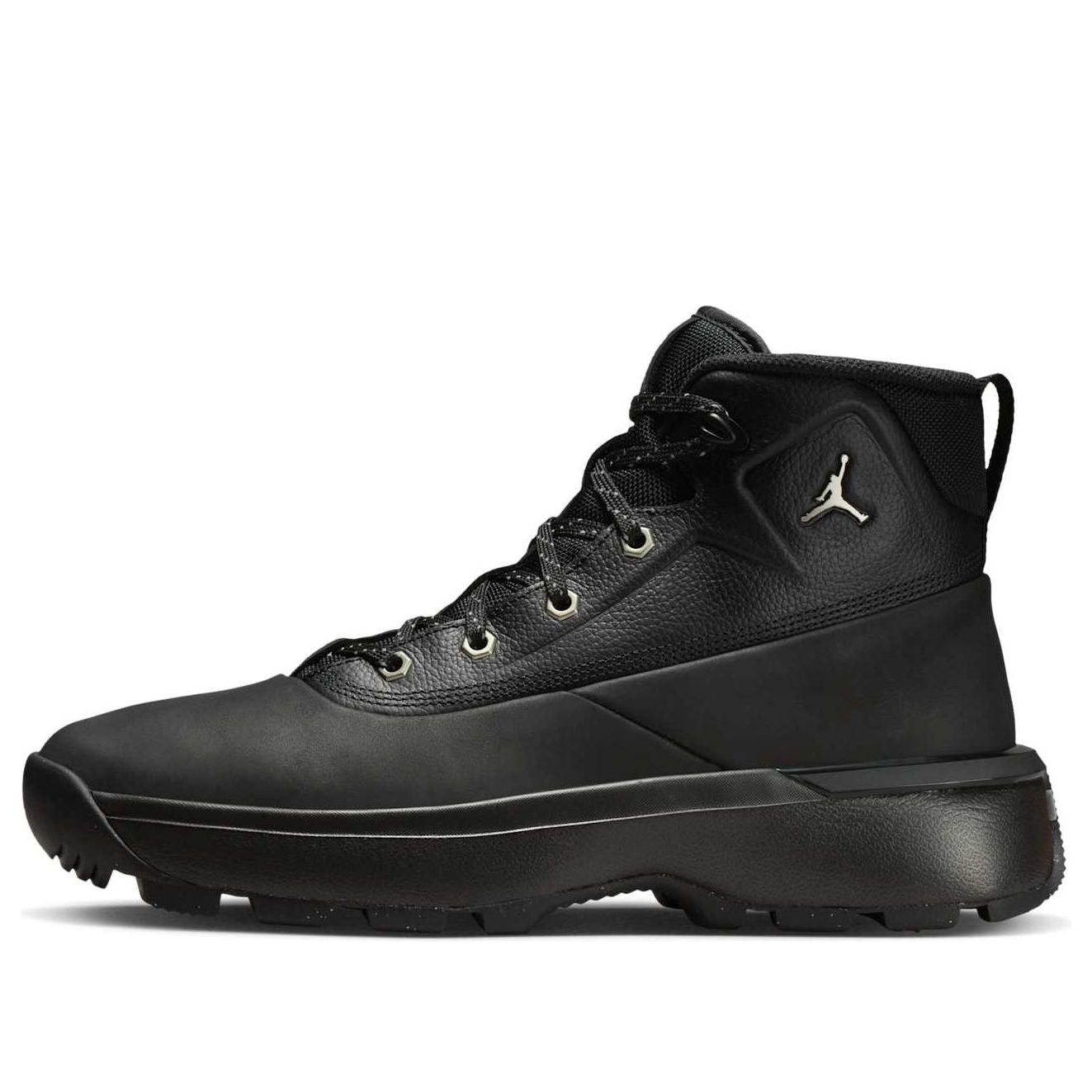 Кроссовки Air Jordan City Boot 'Black'
Кроссовки Air Jordan City Boot 'Black'