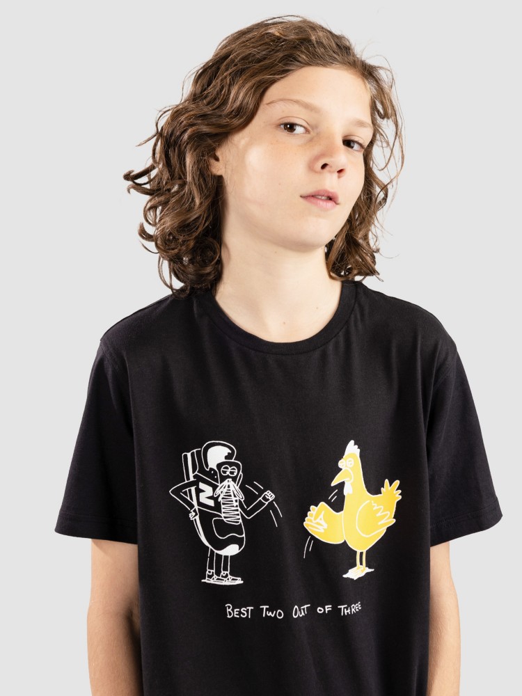 Футболка New Balance Chicken Or Newbie Graphic Kids T-Shirt, nb caviar
Футболка New Balance Chicken Or Newbie Graphic Kids T-Shirt, nb caviar