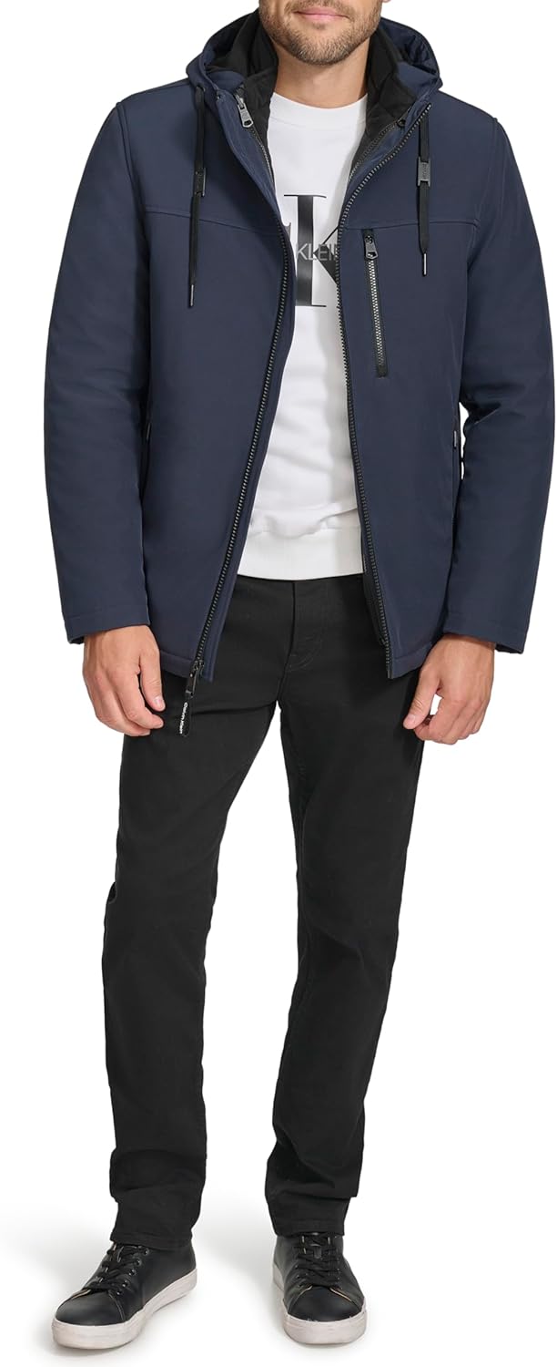 Мужская повседневная куртка Calvin Klein Essential с капюшоном, True Navy
Мужская повседневная куртка Calvin Klein Essential с капюшоном, True Navy