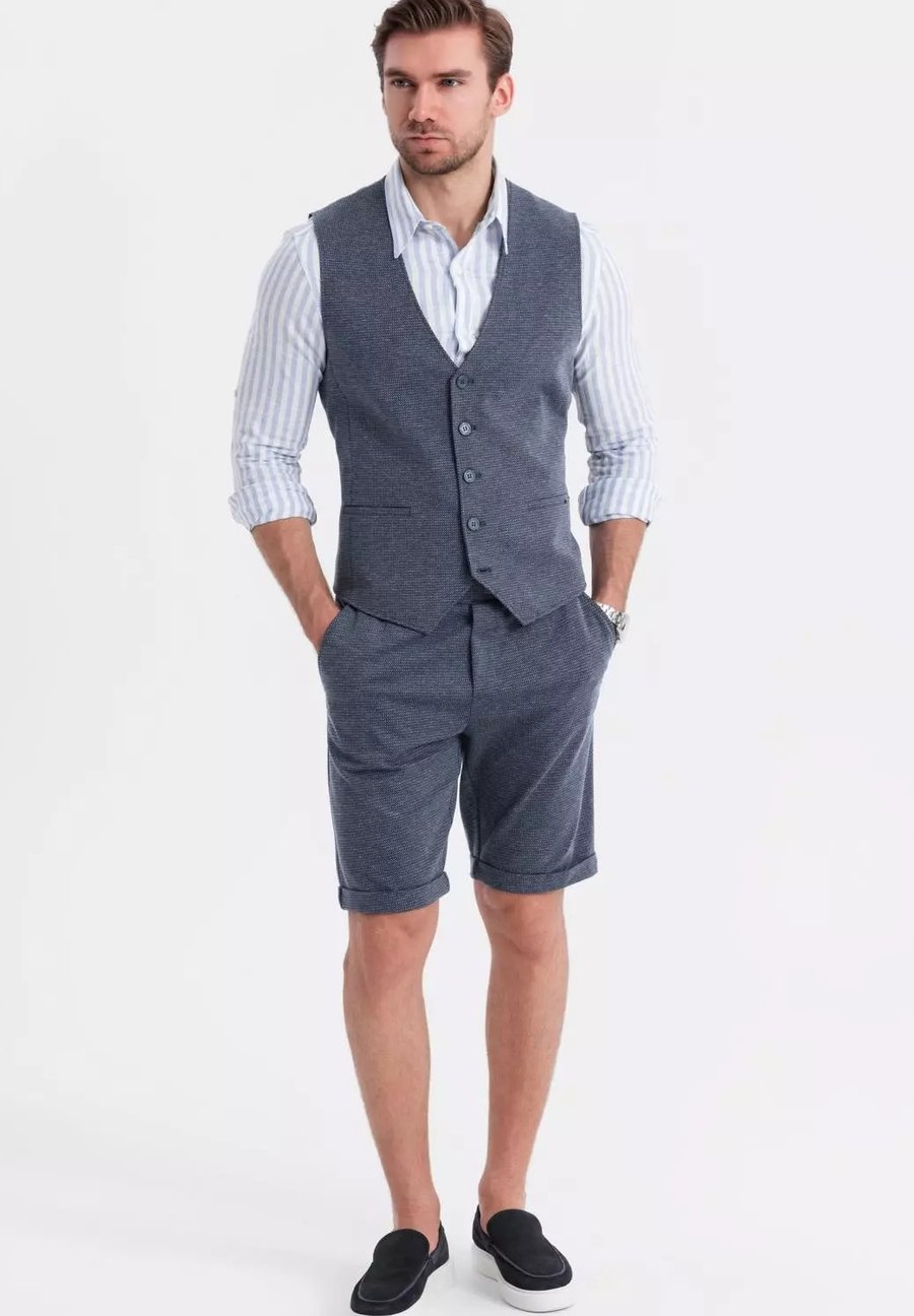 Куртка Ombre SET OF SUIT WAISTCOAT AND SHORTS, Navy Blue/Dark Blue
Куртка Ombre SET OF SUIT WAISTCOAT AND SHORTS, Navy Blue/Dark Blue