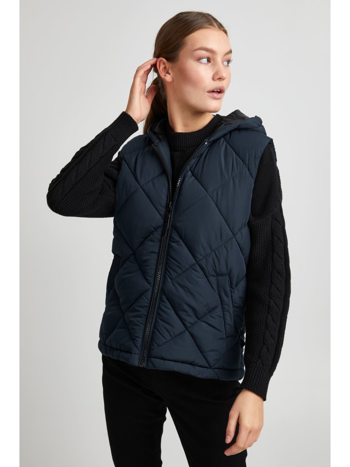 Жилет Oxmo, темно-синий
Жилет Oxmo, темно-синий