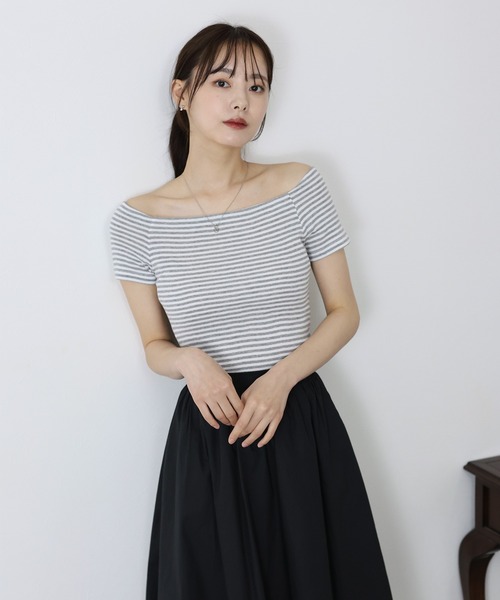 Футболка с короткими рукавами и открытыми плечами, полосатая BLUEEAST, серый
Футболка с короткими рукавами и открытыми плечами, полосатая BLUEEAST, серый