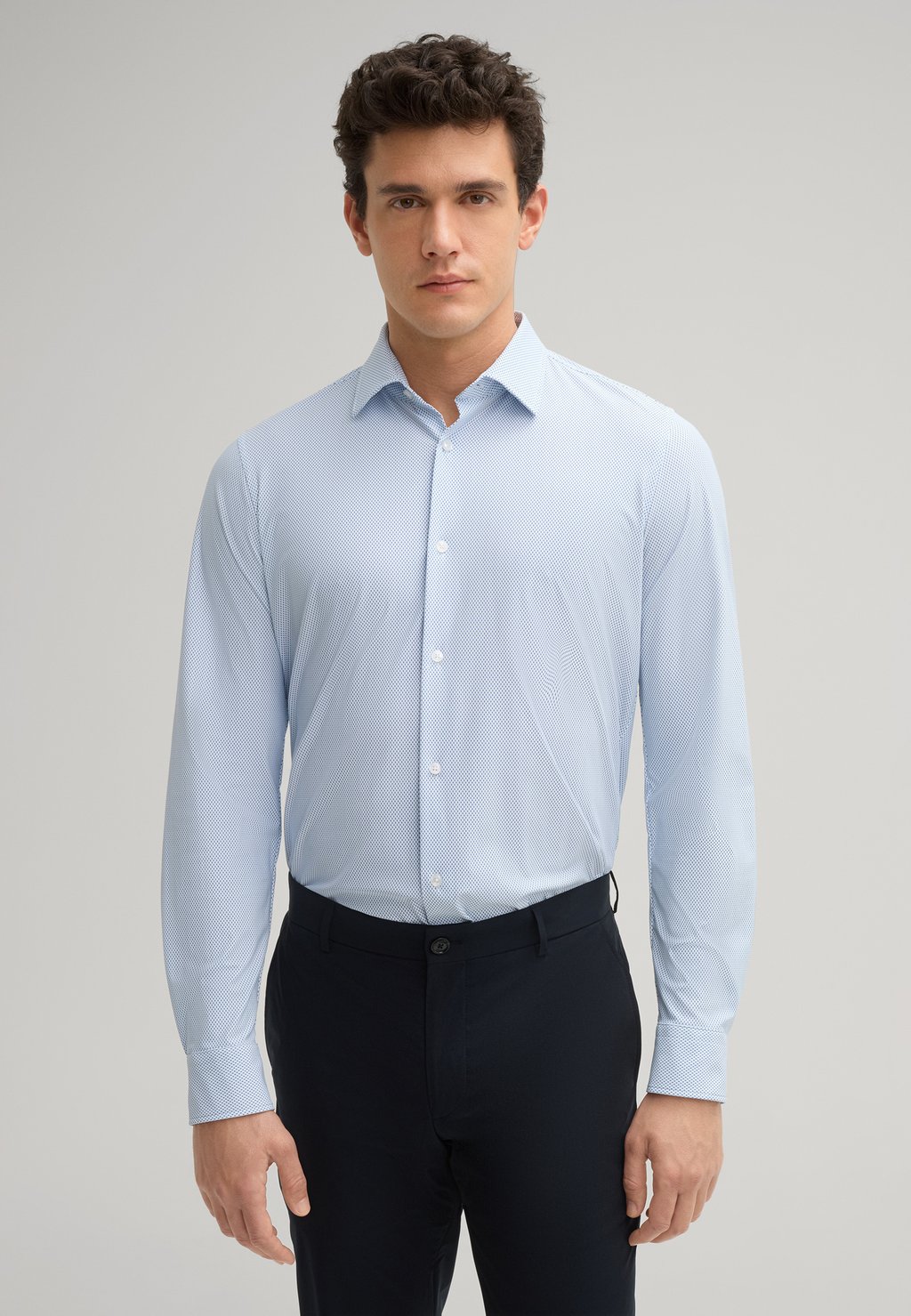 Рубашка TRAVEL PIT JOOP!, светло-голубой
Рубашка TRAVEL PIT JOOP!, светло-голубой