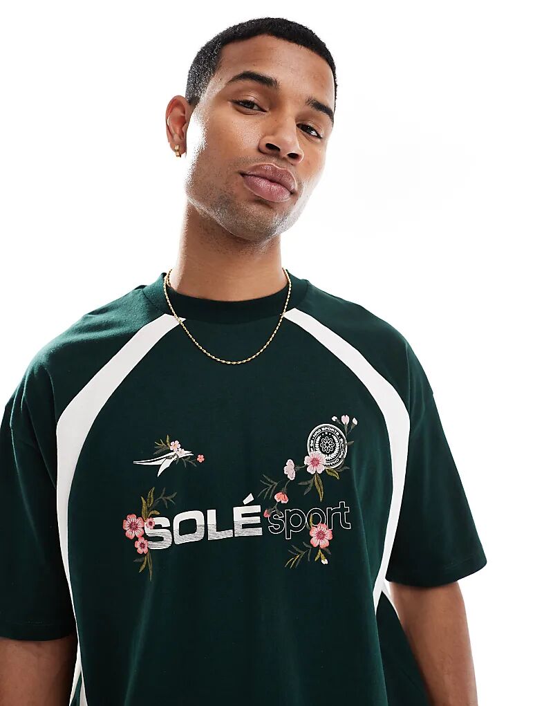 Футболка ASOS DESIGN свободного кроя с цветочным спортивным принтом и контрастными вставками темно-зеленого цвета
Футболка ASOS DESIGN свободного кроя с цветочным спортивным принтом и контрастными вставками темно-зеленого цвета