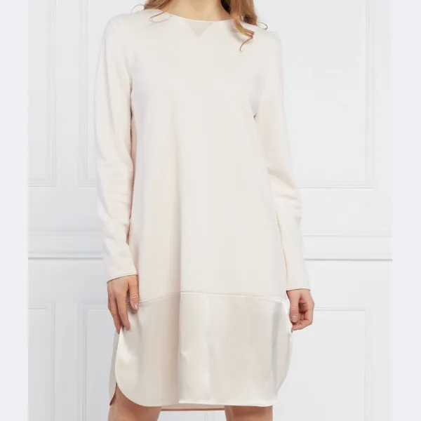 Шерстяной костюм Marc Cain, розовый
Шерстяной костюм Marc Cain, розовый