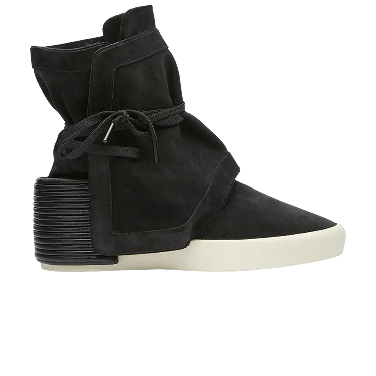 Кроссовки Fear of God Moc High, черный
Кроссовки Fear of God Moc High, черный
