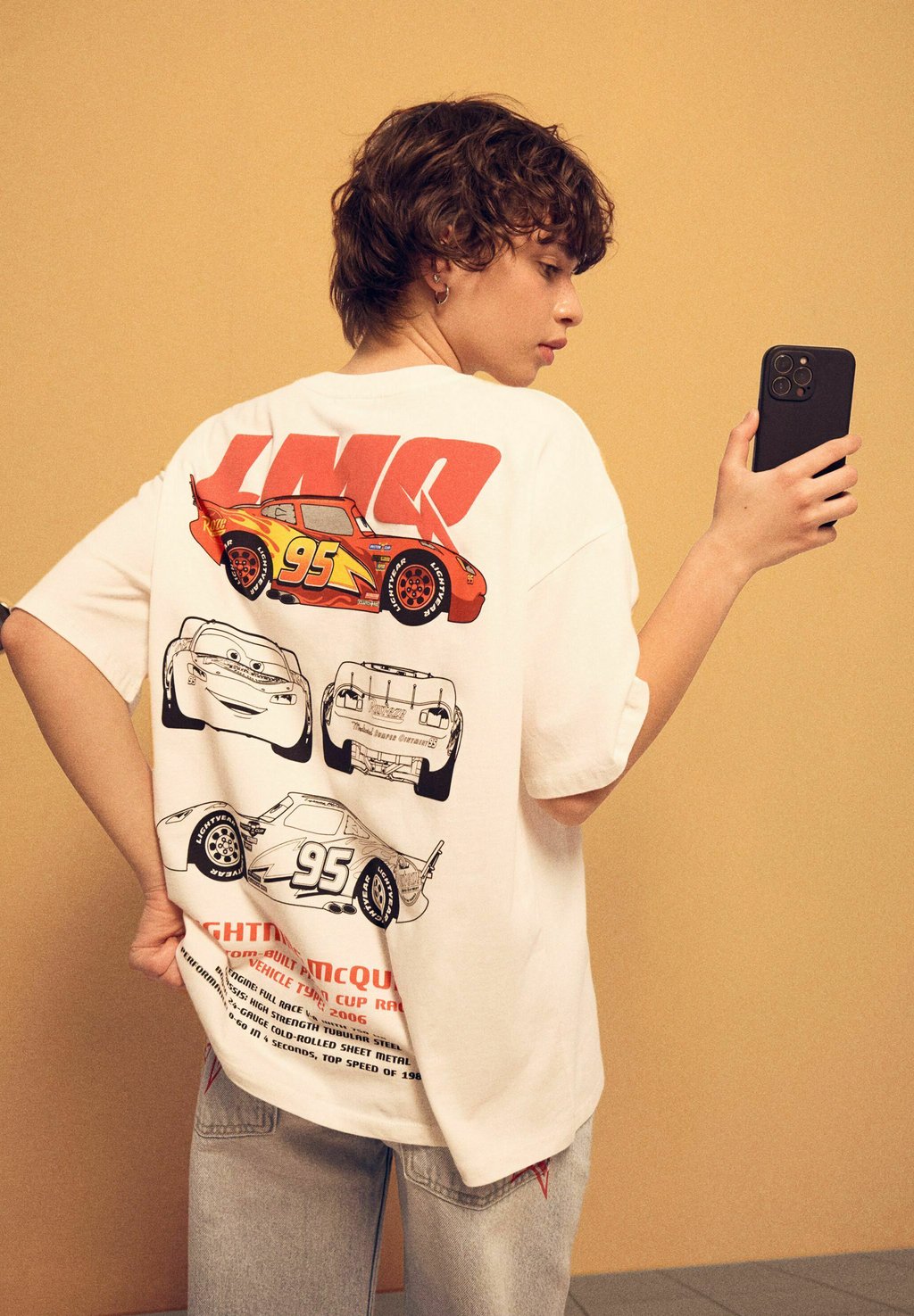 Футболка с принтом SHORT SLEEVE CARS Bershka, белый
Футболка с принтом SHORT SLEEVE CARS Bershka, белый