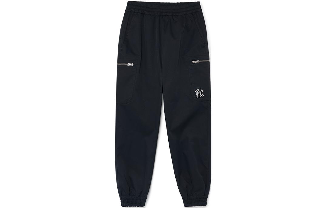 Вязаные спортивные штаны мужские черные MLB
Вязаные спортивные штаны мужские черные MLB