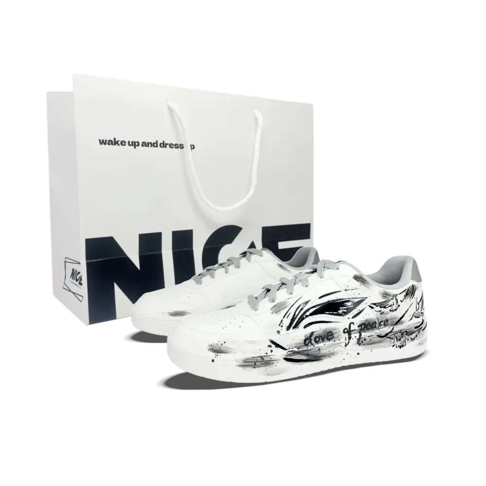 Мужские низкие скейтерские кроссовки с устойчивой к истиранию подушкой pontoon boats LINING, Peace Dove
Мужские низкие скейтерские кроссовки с устойчивой к истиранию подушкой pontoon boats LINING, Peace Dove