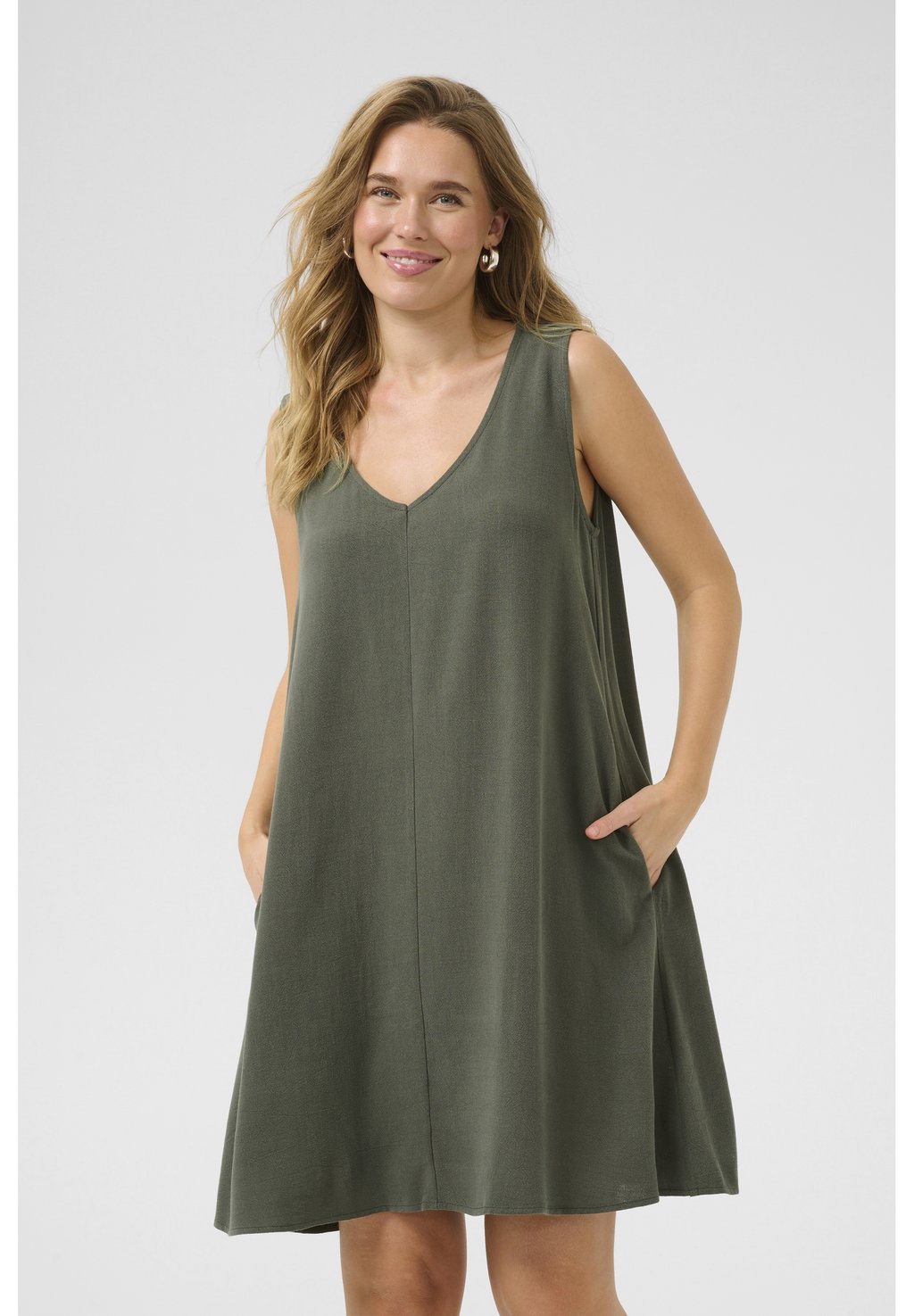 Повседневное платье KAMRI SLEEVELESS Love Copenhagen, зеленый 
Повседневное платье KAMRI SLEEVELESS Love Copenhagen, зеленый