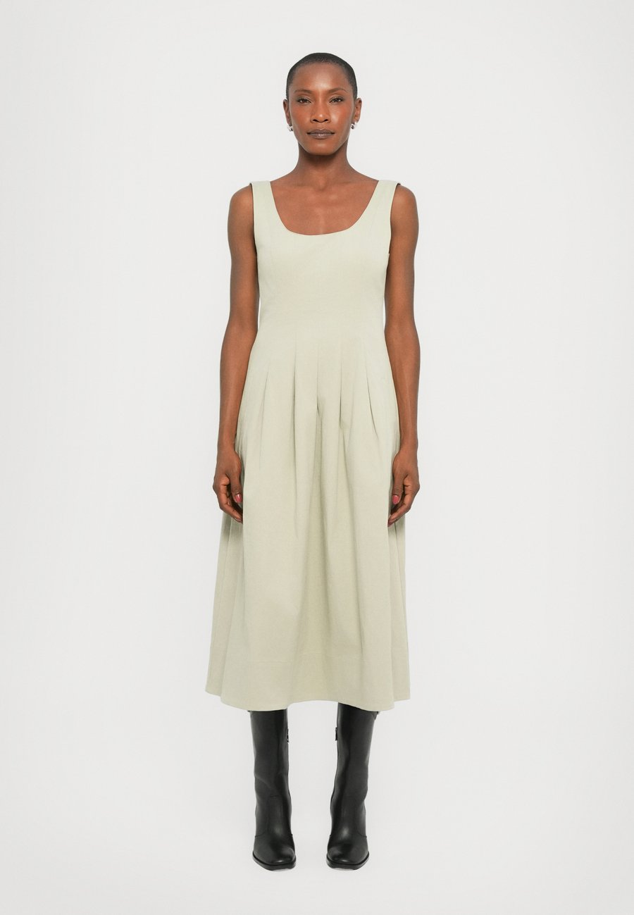Платье Proenza Schouler White Label SHELBY DRESS, Sage/Green
Платье Proenza Schouler White Label SHELBY DRESS, Sage/Green