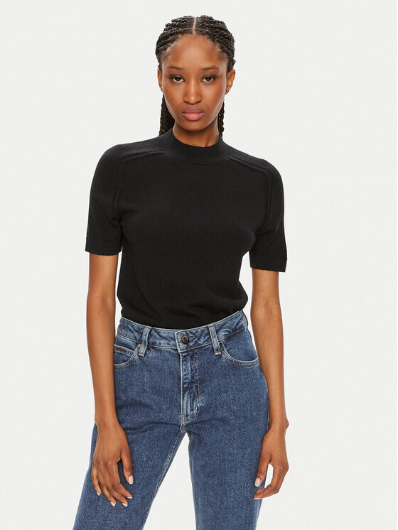 Свитер стандартного кроя Calvin Klein, черный
Свитер стандартного кроя Calvin Klein, черный