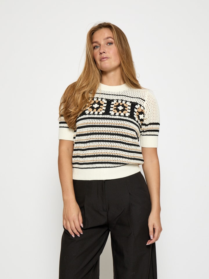 Футболка с принтом Cloud Dancer minus
Футболка с принтом Cloud Dancer minus