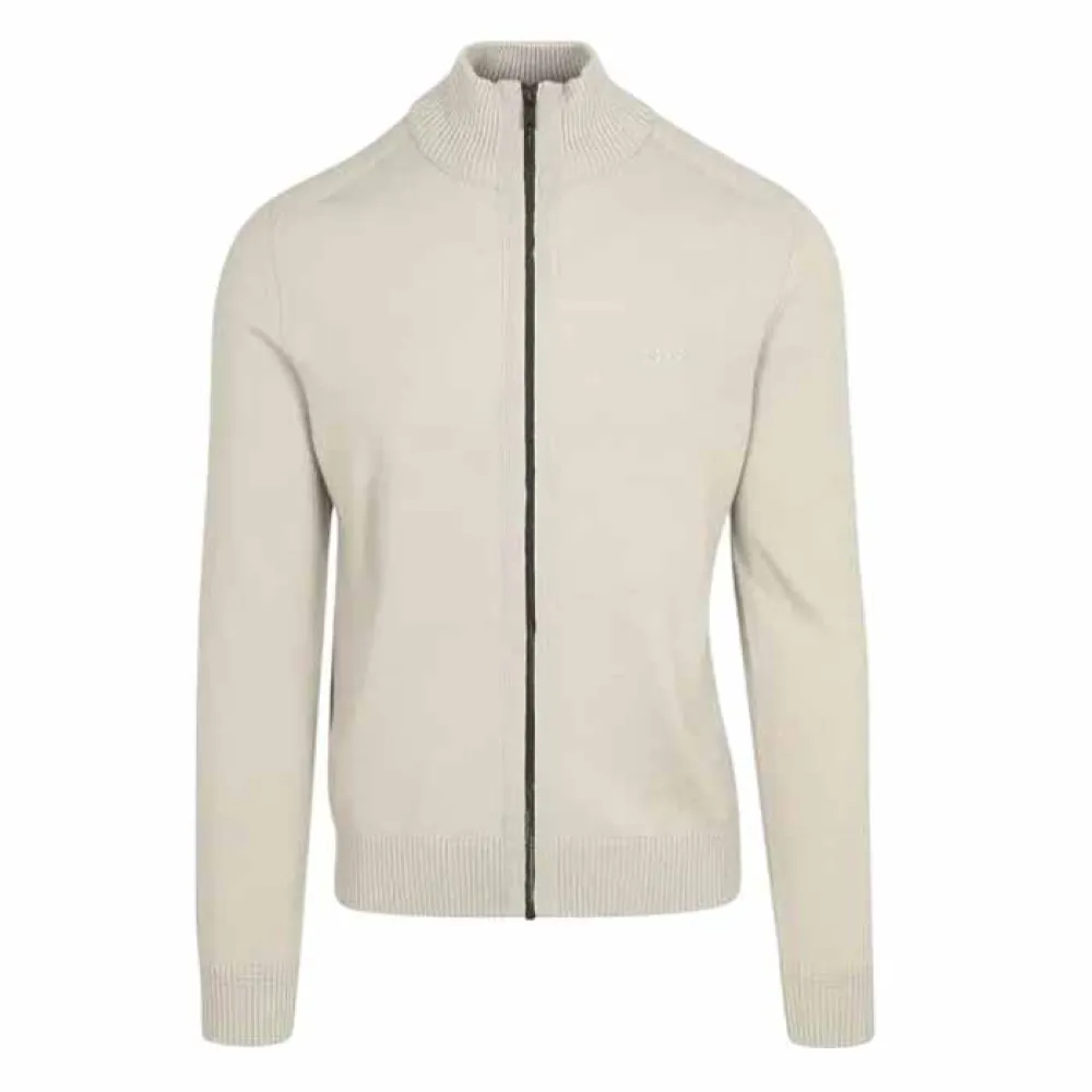 Свитер BOSS Avac Fz, бежевый
Свитер BOSS Avac Fz, бежевый