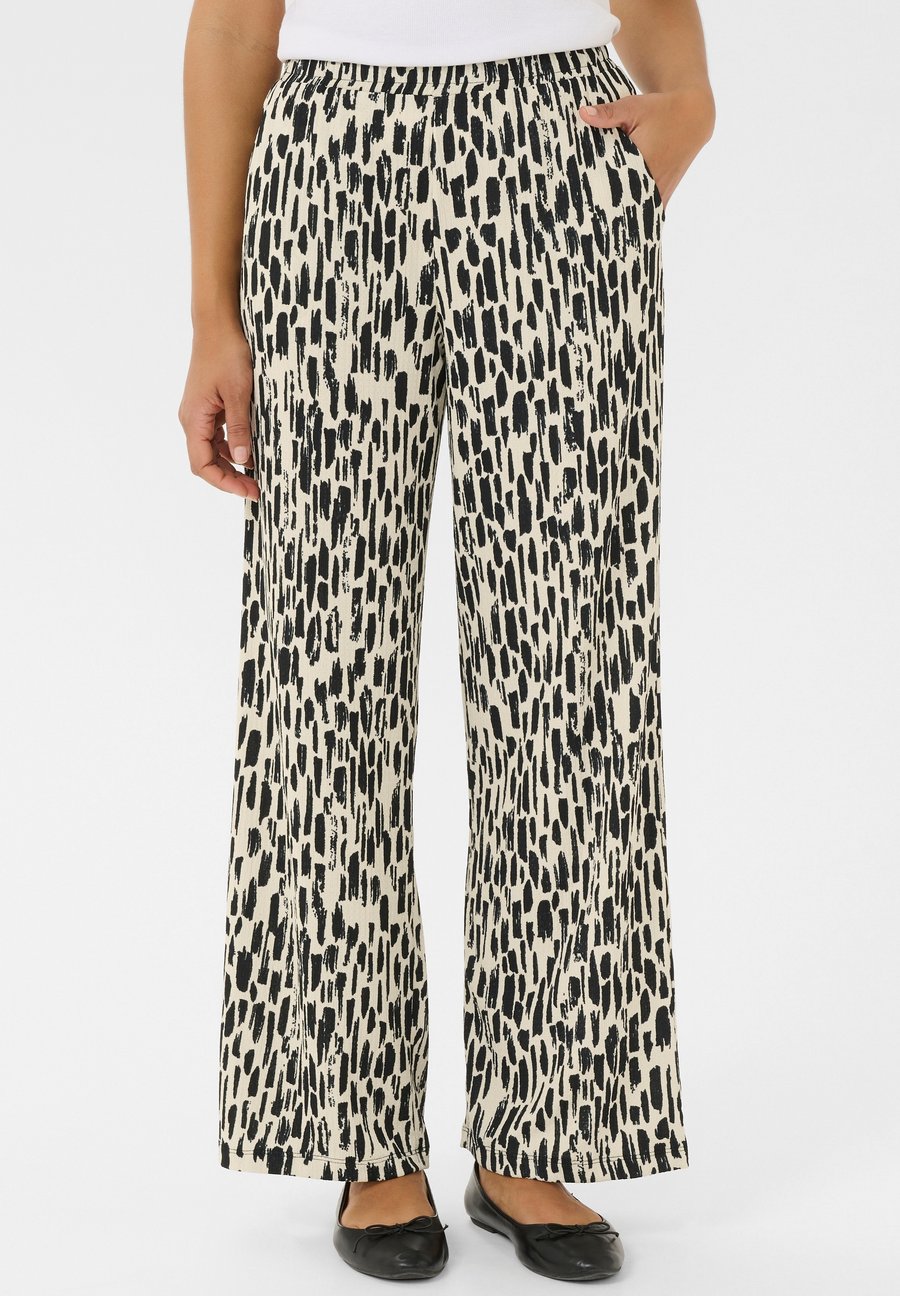 Брюки Kaffe KAANIKA , Turtledove Black Paint Print/Beige
Брюки Kaffe KAANIKA , Turtledove Black Paint Print/Beige