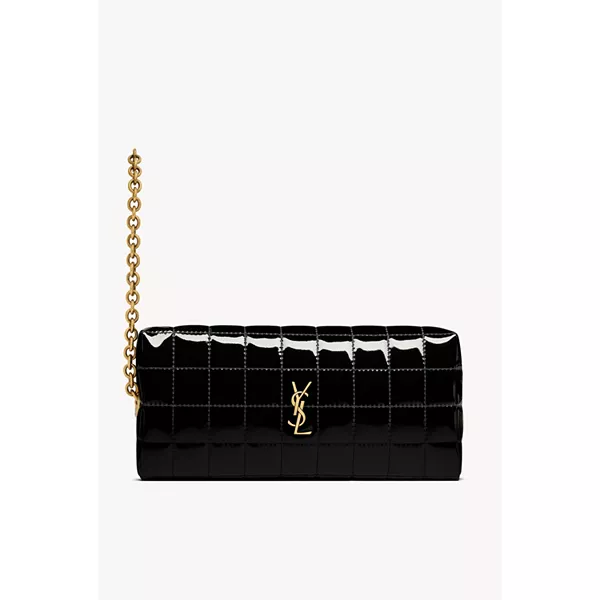 Клатч Cassandre matelassé carré на цепочке Saint Laurent, черный
Клатч Cassandre matelassé carré на цепочке Saint Laurent, черный