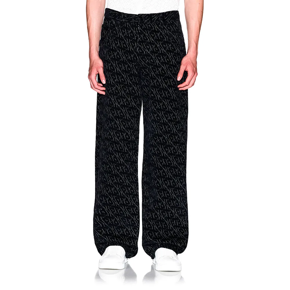 Джинсы Armani Exchange XM000076_AF18821 jeans, черный
Джинсы Armani Exchange XM000076_AF18821 jeans, черный