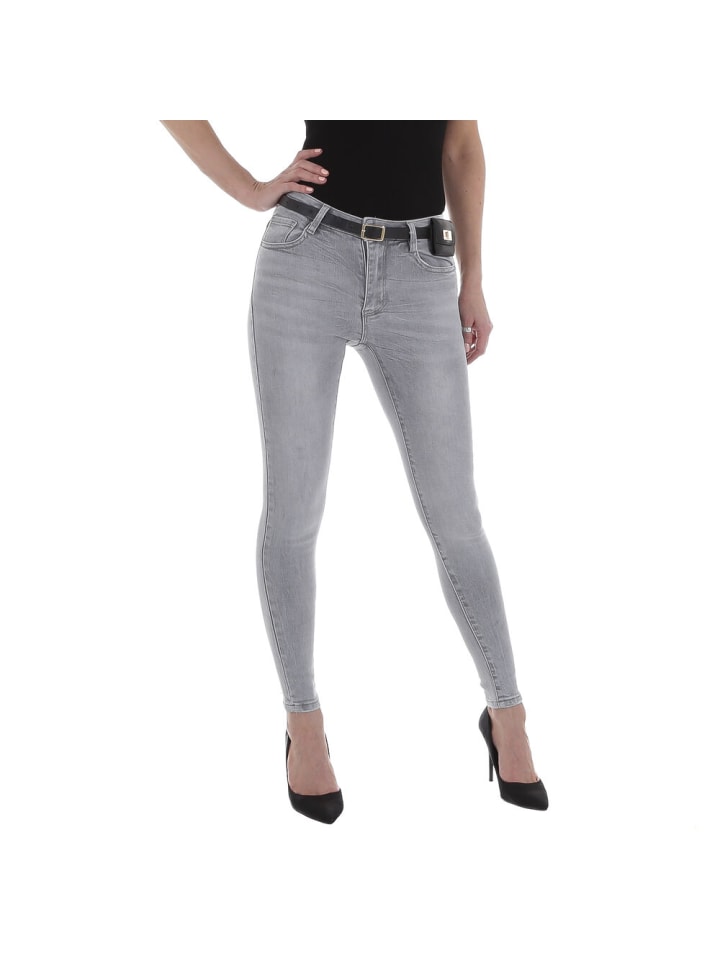 Джинсы серого цвета Ital-Design
Джинсы серого цвета Ital-Design