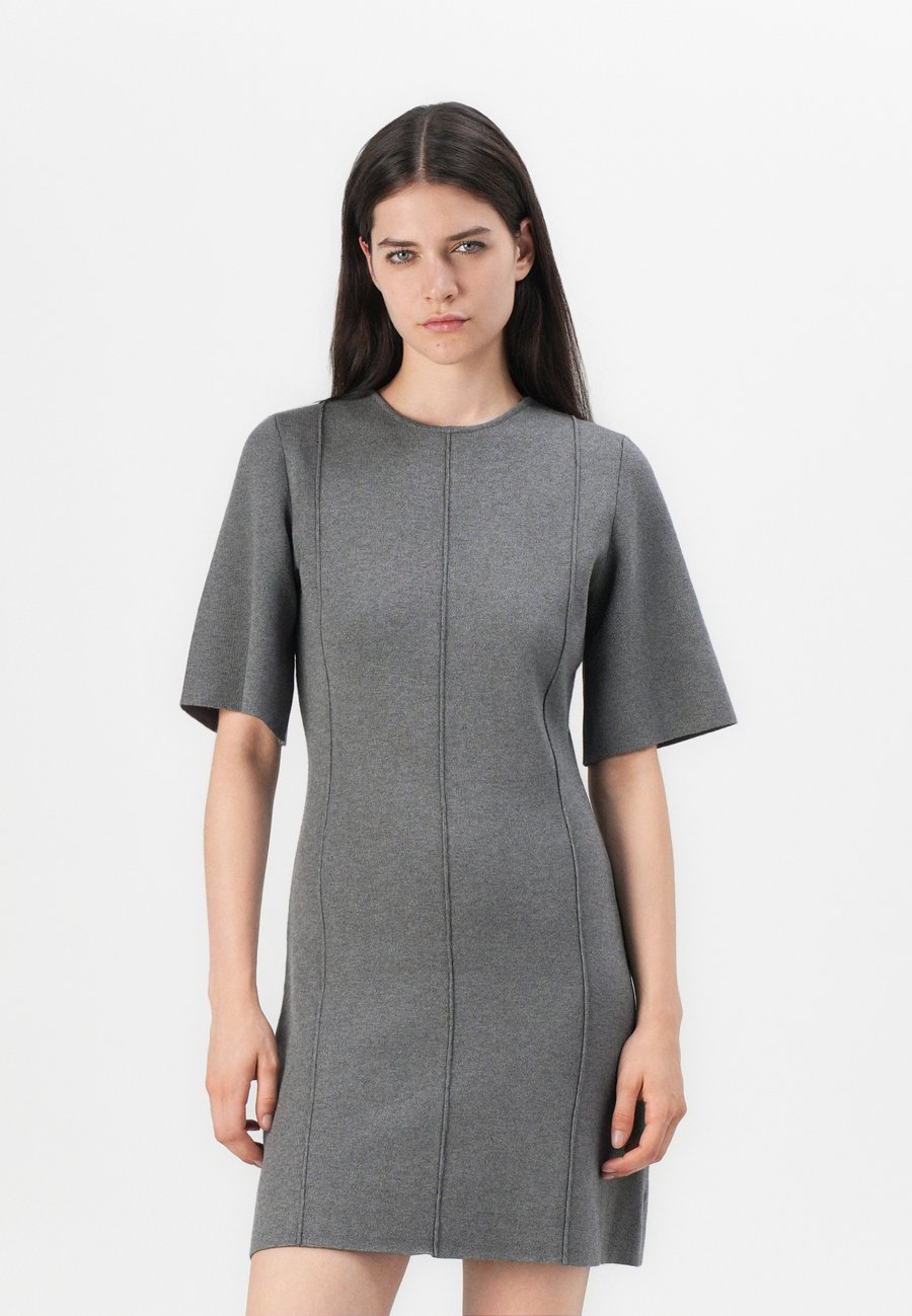 Платье Object OBJREYNARD SHORT DRESS, Medium Grey/Mottled Grey
Платье Object OBJREYNARD SHORT DRESS, Medium Grey/Mottled Grey