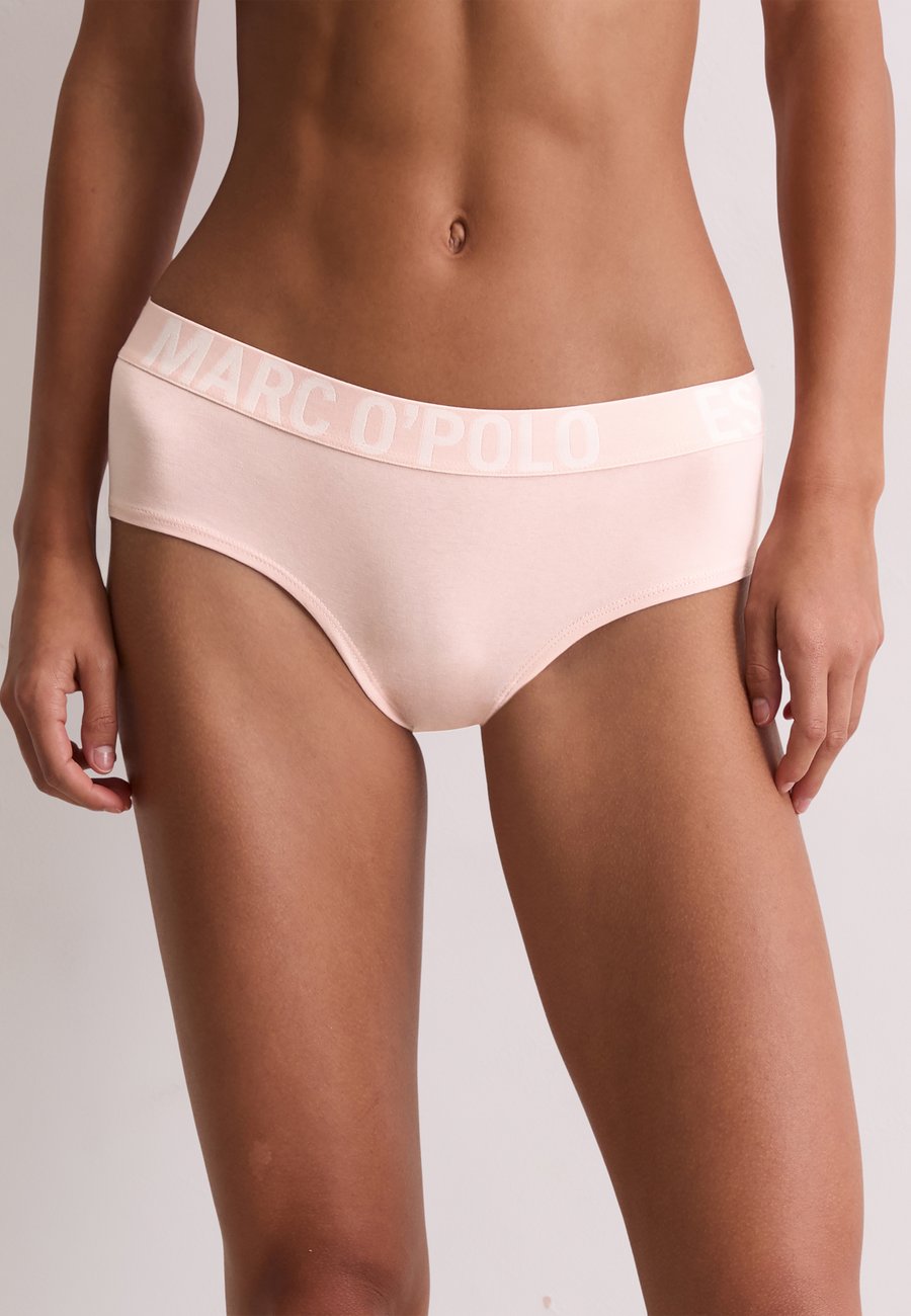 Брифы Marc O'Polo 3-PACK , Rose White Cotton Lilac Gray/Light Pink
Брифы Marc O'Polo 3-PACK , Rose White Cotton Lilac Gray/Light Pink