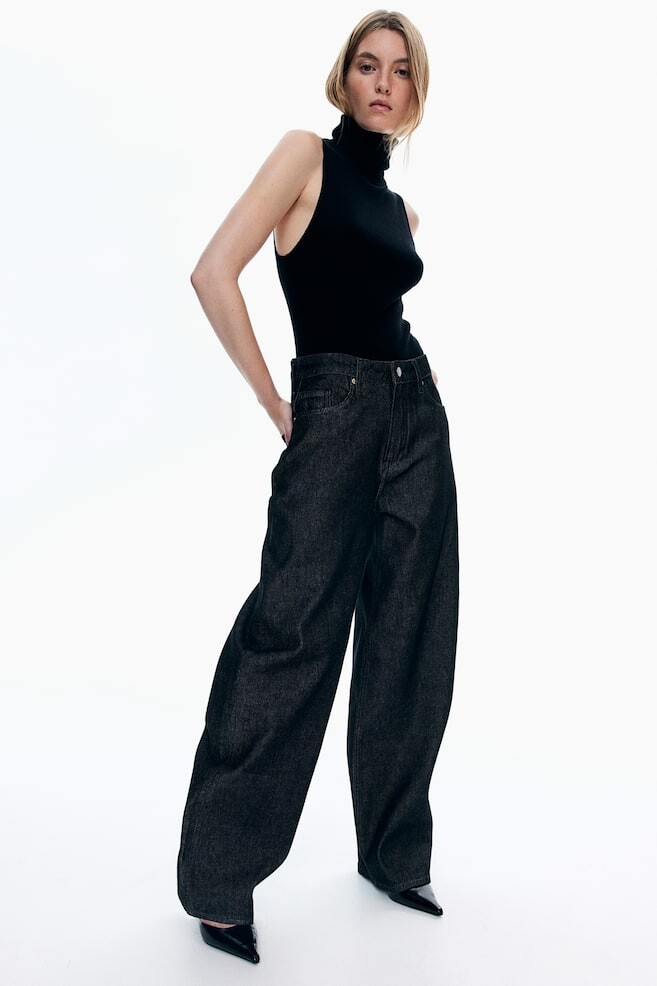 Мешковатые высокие джинсы H&M, черный 
Мешковатые высокие джинсы H&M, черный