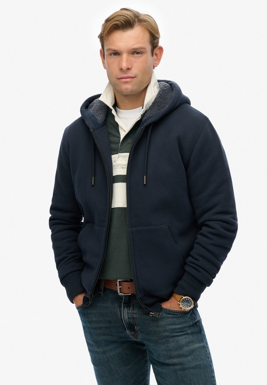 Толстовка Superdry & Co Zip-up sweatshirt, Eclipse Navy/Blue
Толстовка Superdry & Co Zip-up sweatshirt, Eclipse Navy/Blue