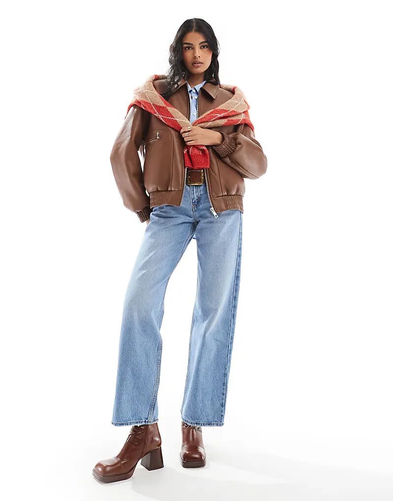 Свободные джинсы с заниженной талией светло-голубого цвета Levi's
Свободные джинсы с заниженной талией светло-голубого цвета Levi's