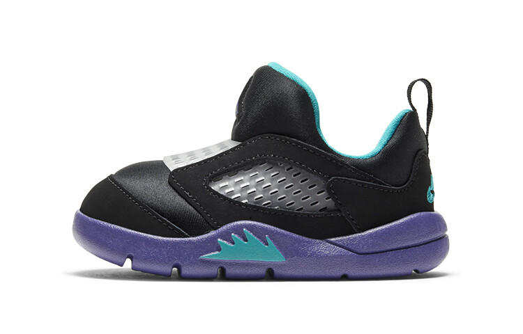 Обувь Jordan Air Jordan 5 для малышей TD
Обувь Jordan Air Jordan 5 для малышей TD