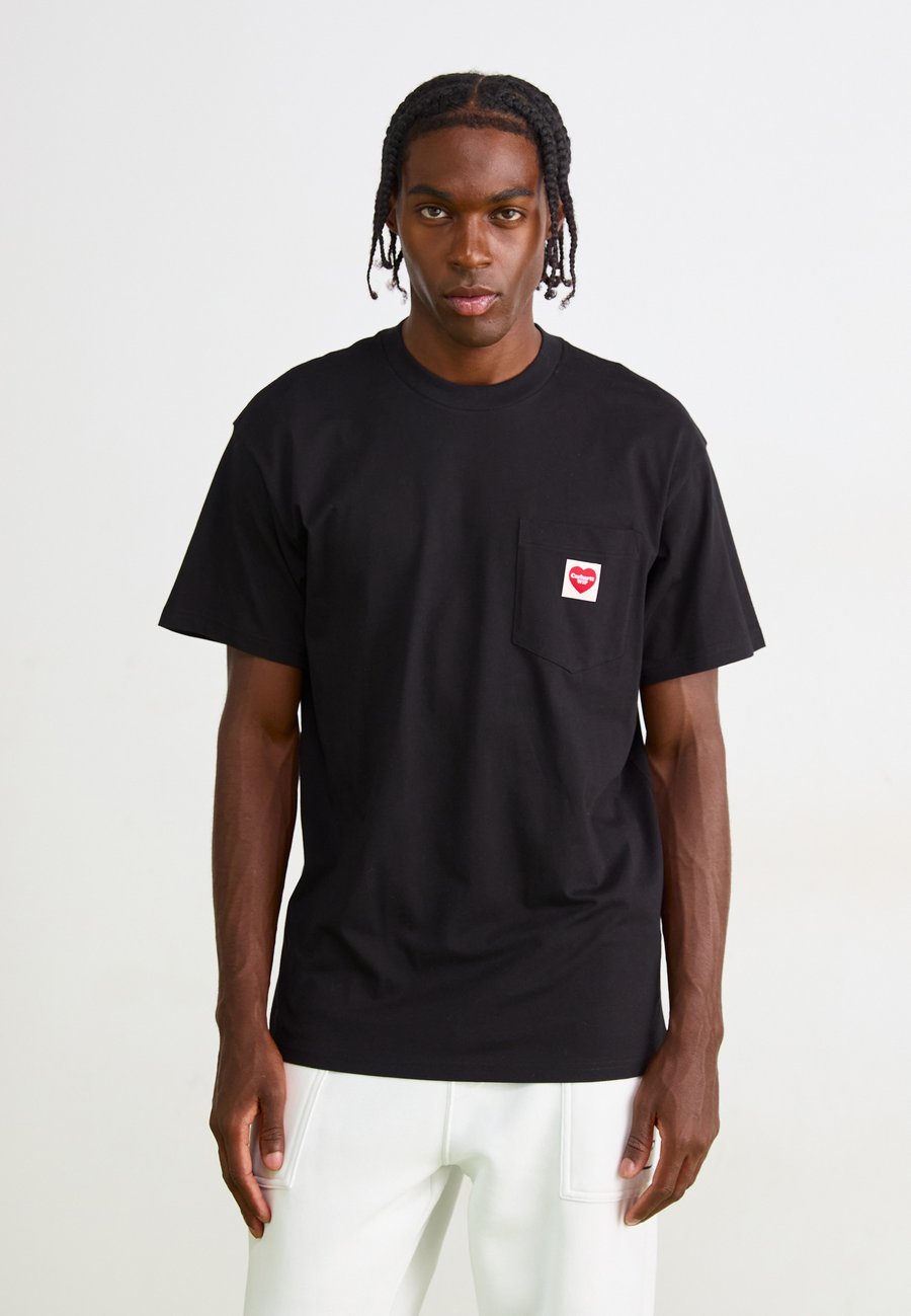 Футболка Carhartt WIP POCKET HEART, Black/Red/Black, Черный, Футболка Carhartt WIP POCKET HEART, Black/Red/Black
Футболка Carhartt WIP POCKET HEART, Black/Red/Black, Черный, Футболка Carhartt WIP POCKET HEART, Black/Red/Black