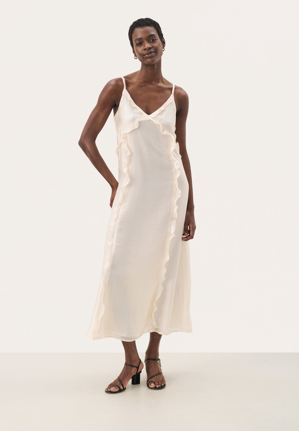 Платье макси ROMA Part Two, кремовый
Платье макси ROMA Part Two, кремовый