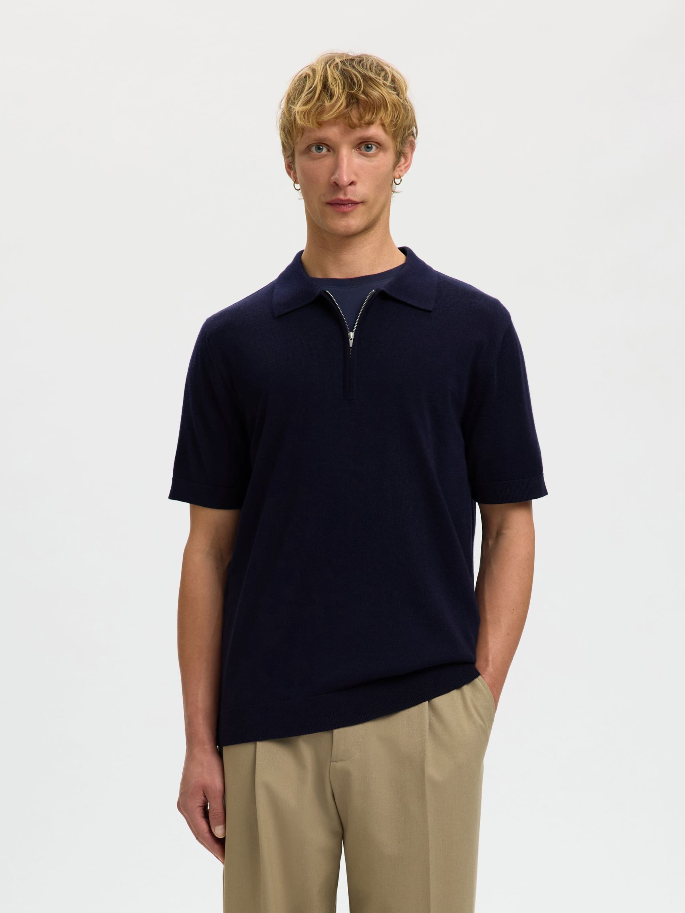 SELECTED Свитер в цвете Navy
SELECTED Свитер в цвете Navy