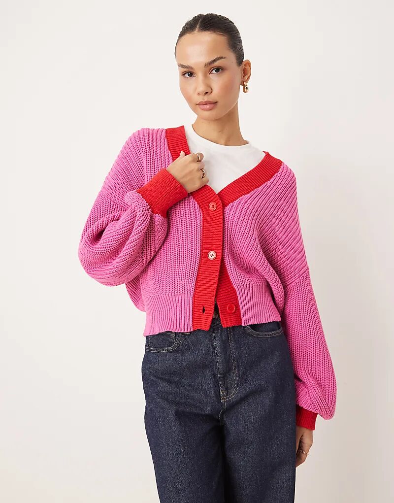 Хлопковый кардиган OMNES Hopper розового и красного цветов
Хлопковый кардиган OMNES Hopper розового и красного цветов