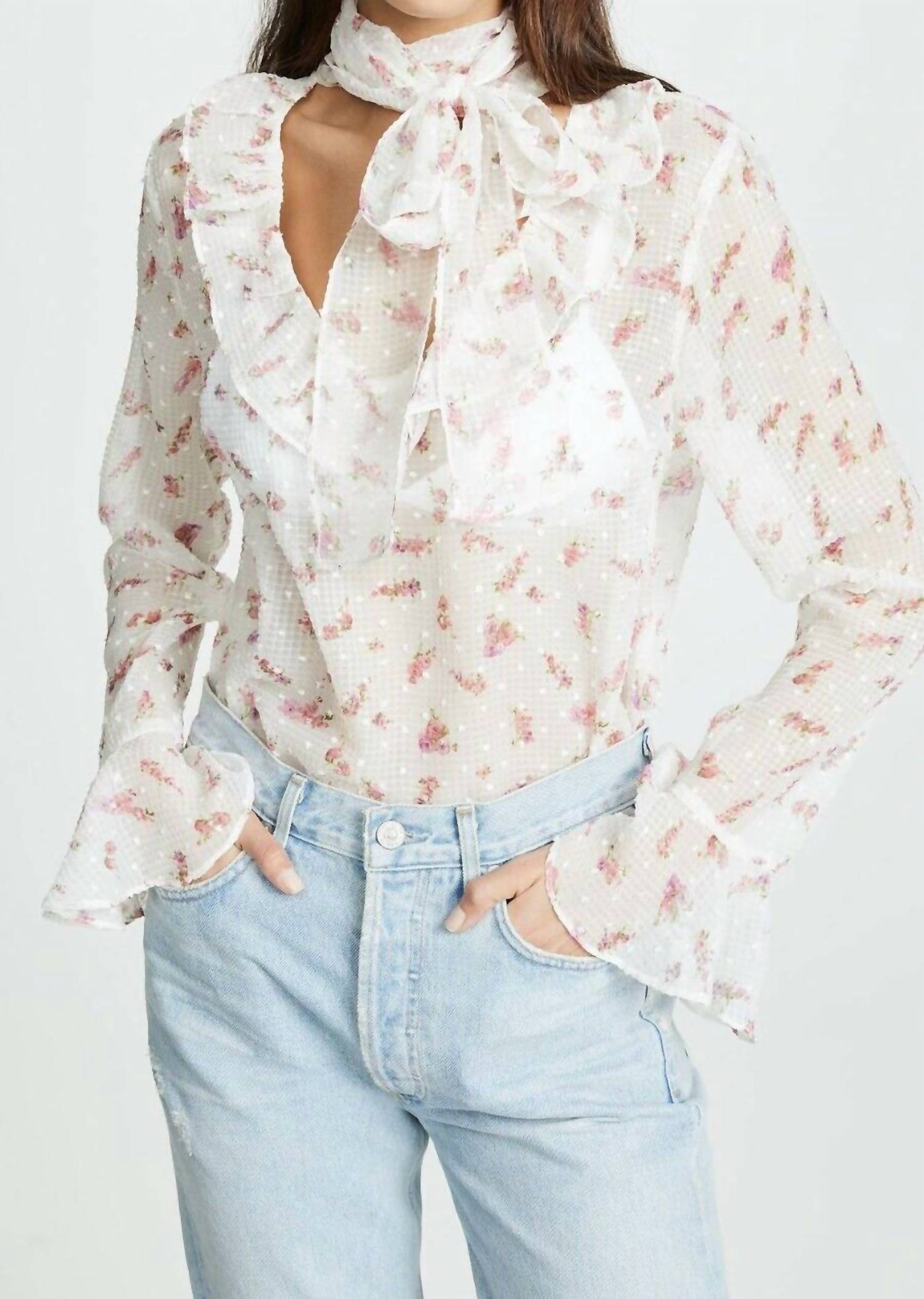 Прозрачная блузка с цветочным принтом и бантом белого цвета endless rose
Прозрачная блузка с цветочным принтом и бантом белого цвета endless rose