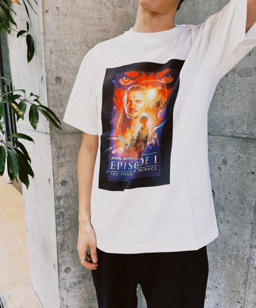 Футболка с коротким рукавом, свободного кроя, с пигментированным винтажным принтом STAR WARS, белый
Футболка с коротким рукавом, свободного кроя, с пигментированным винтажным принтом STAR WARS, белый