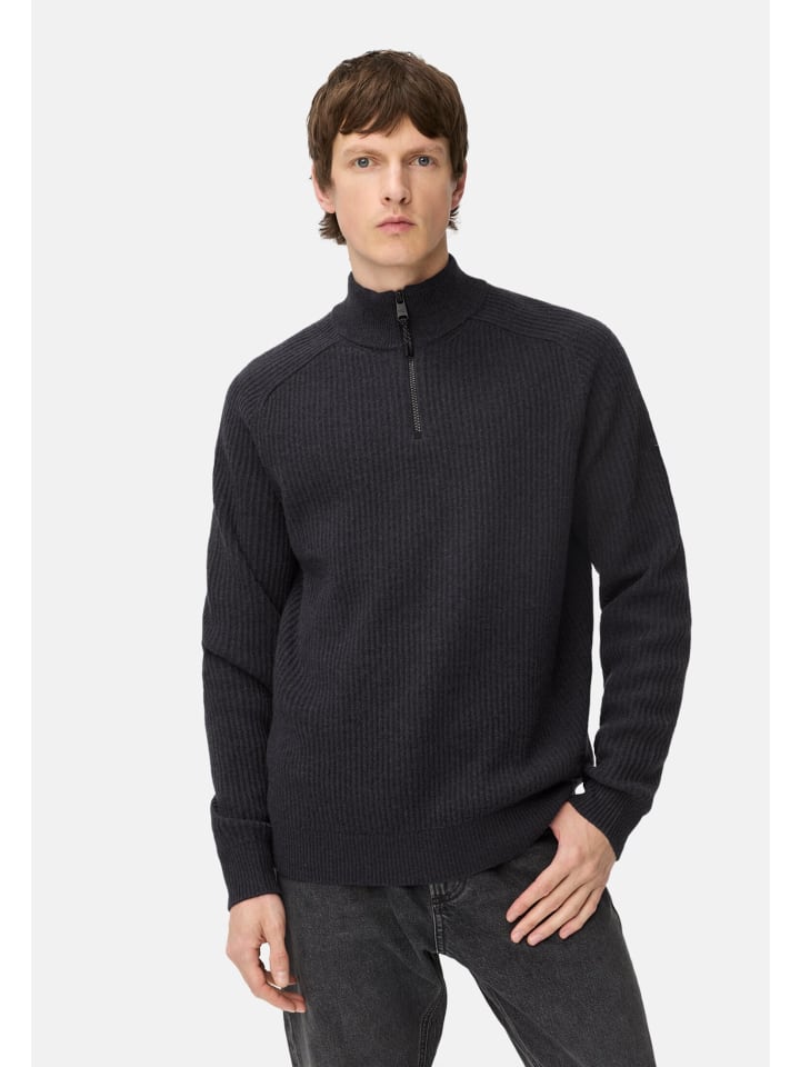 Camel Active Вязаный пуловер из чистой овечьей шерсти темно-синего цвета
Camel Active Вязаный пуловер из чистой овечьей шерсти темно-синего цвета