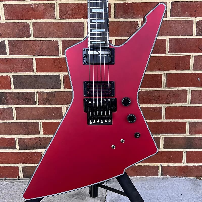 Электрогитара Schecter E-1 FR S Special Edition, Candy Apple Red, Floyd Rose Bridge, Sustainiac Pickup
Электрогитара Schecter E-1 FR S Special Edition, Candy Apple Red, Floyd Rose Bridge, Sustainiac Pickup