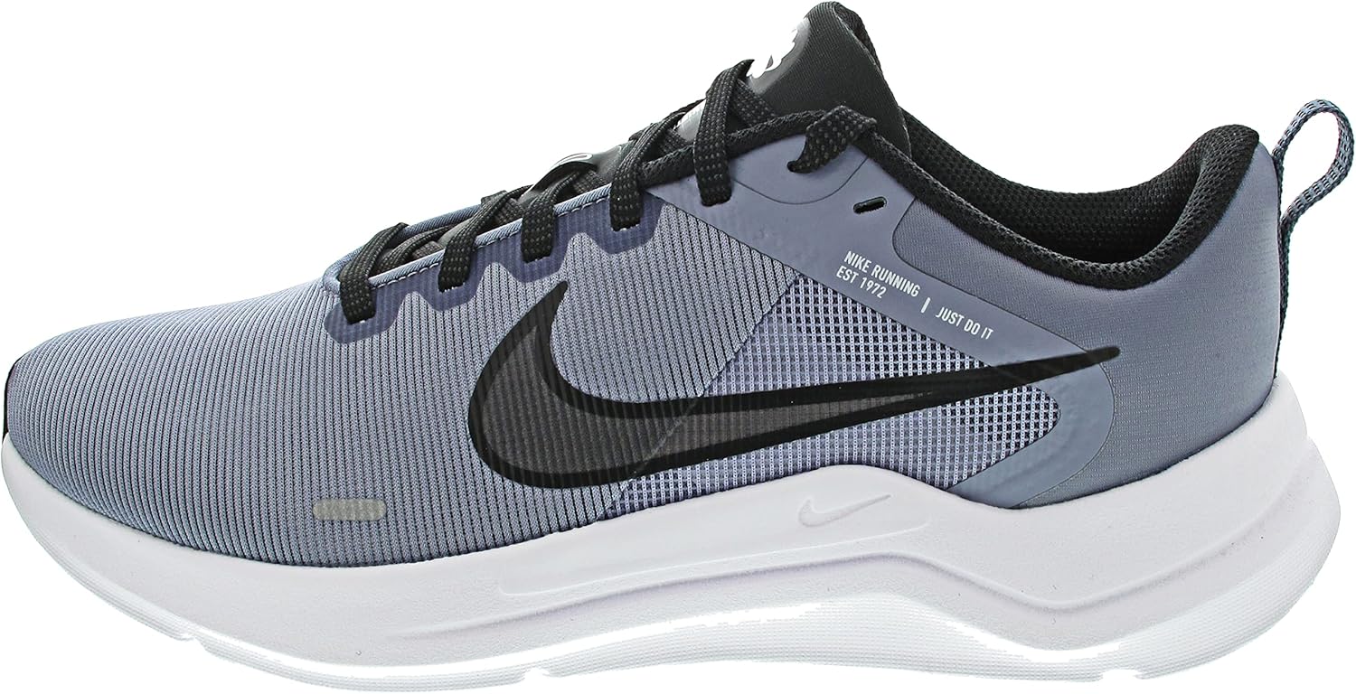 Кроссовки для мужчин Nike Downshifter, белый/черный/серый
Кроссовки для мужчин Nike Downshifter, белый/черный/серый