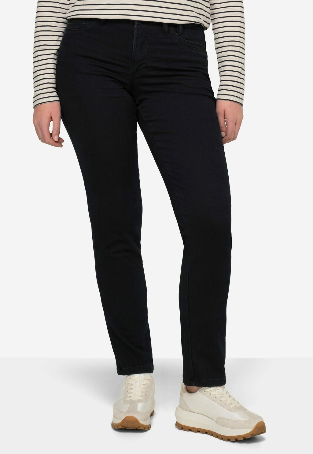 Джинсы облегающего кроя LAURASØN, темно-синий
Джинсы облегающего кроя LAURASØN, темно-синий